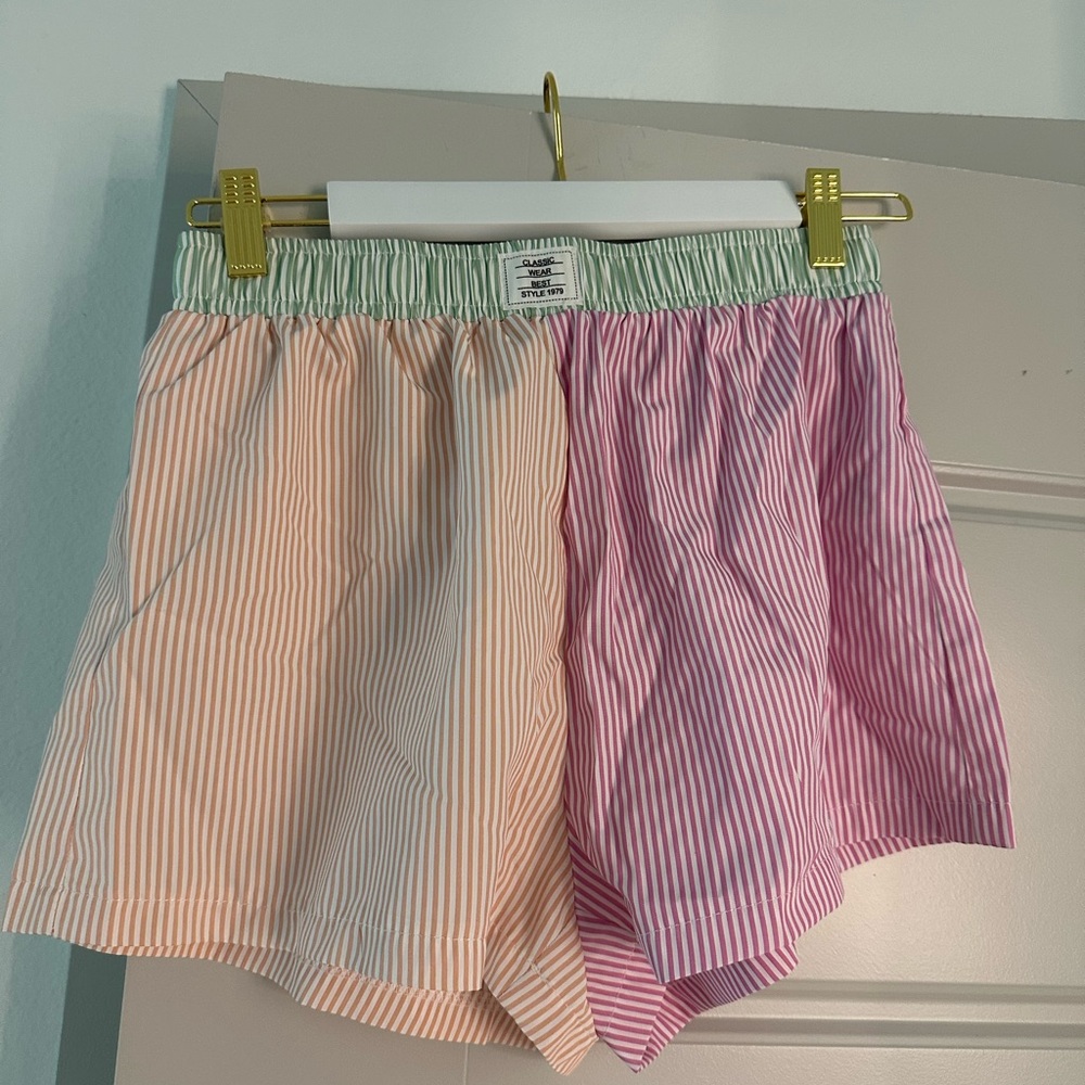 Amazon Women's Striped Shorts - Pink and Peach